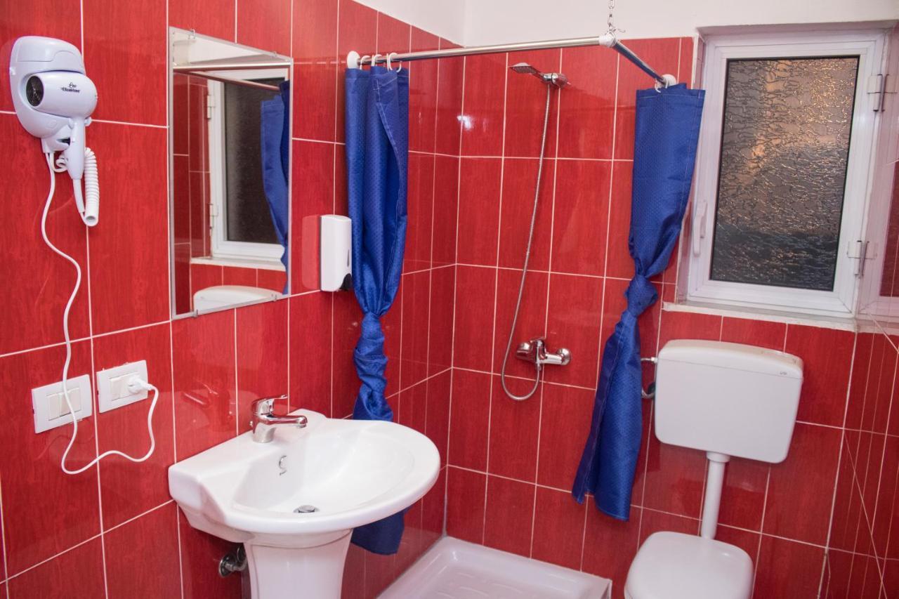 Vila Shehaj Luxury Apartment Vlorë Екстериор снимка