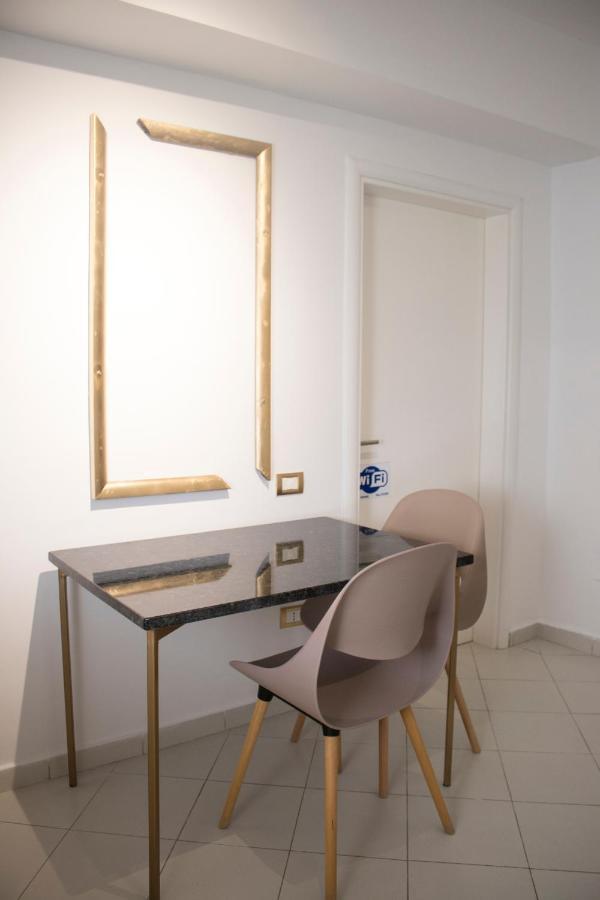 Vila Shehaj Luxury Apartment Vlorë Екстериор снимка