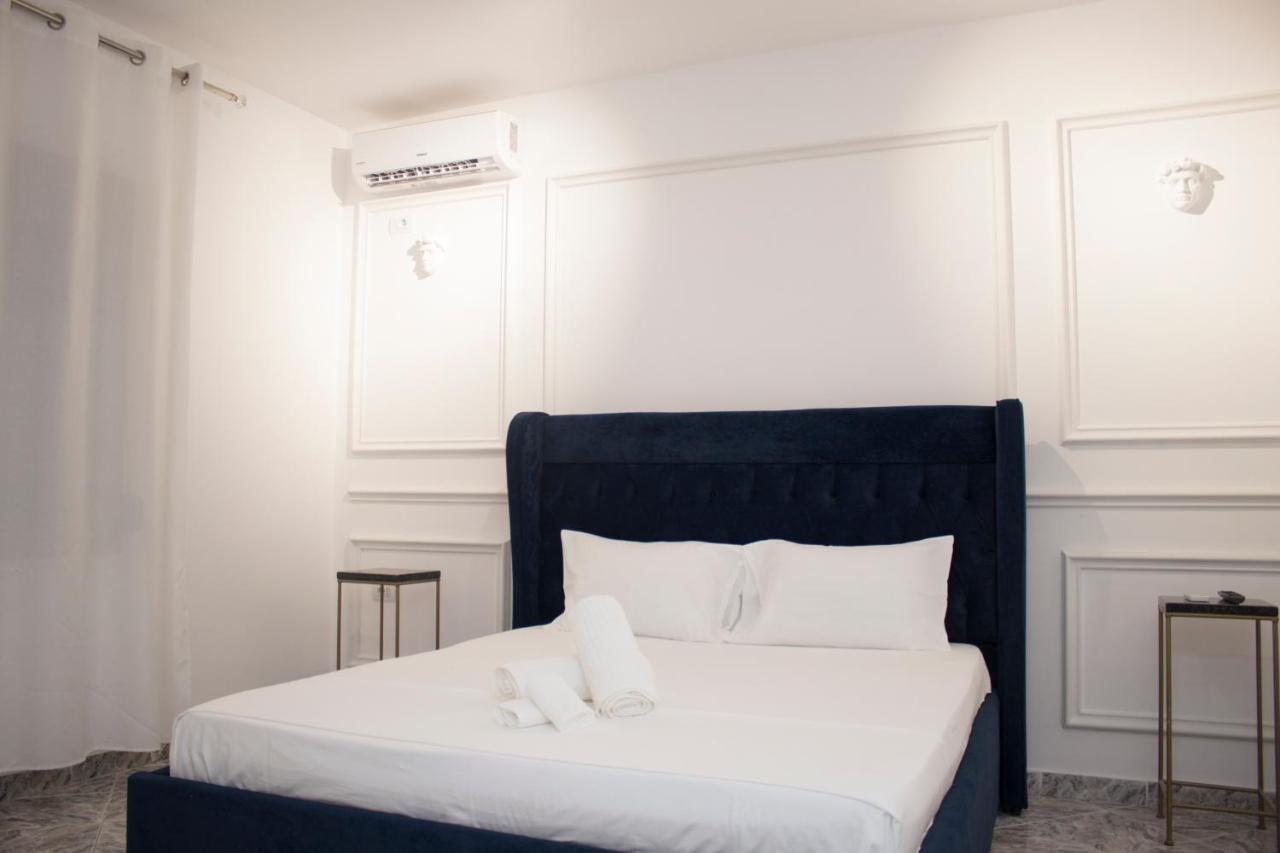 Vila Shehaj Luxury Apartment Vlorë Екстериор снимка